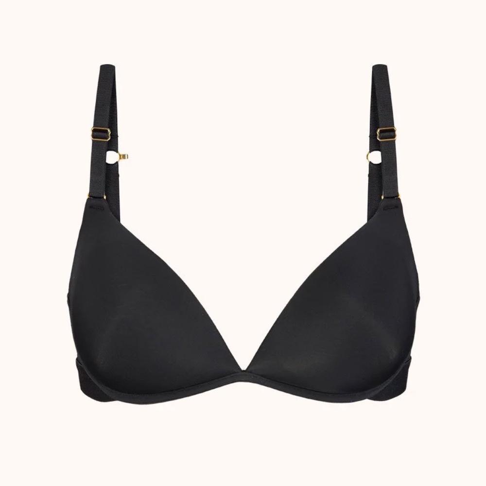 LIVELY The Deep V No-Wire Push-Up Bra - Picture 9 of 12